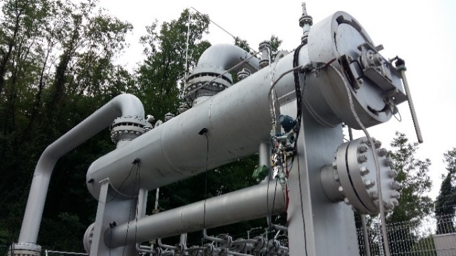 Trdnostni preizkus podzemnih tlačnih komponent prenosnega sistema zemeljskega plina